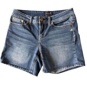 Seven7 Jean Shorts Size 10 (32)